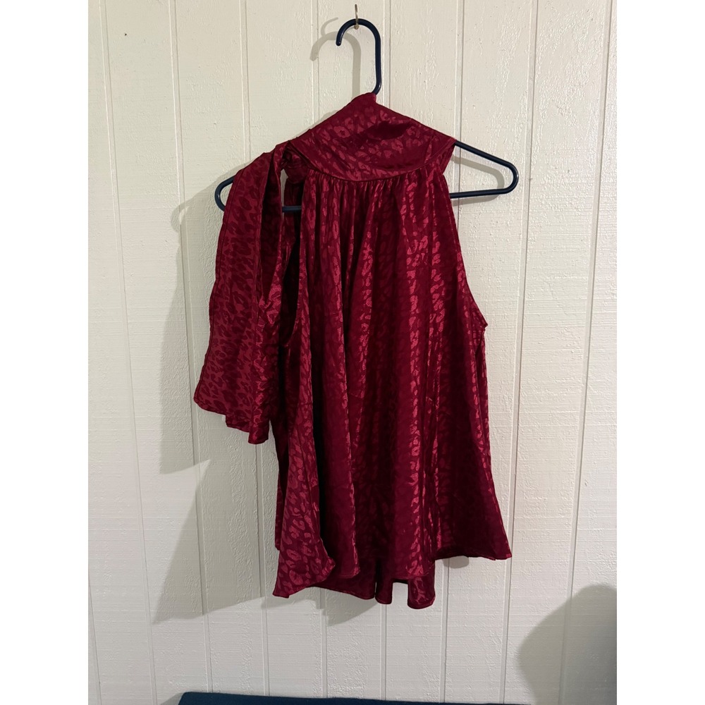 NWT Lida Kate Herringstones Burgundy Leopard Satin Tie Neck Blouse GT4571 Small